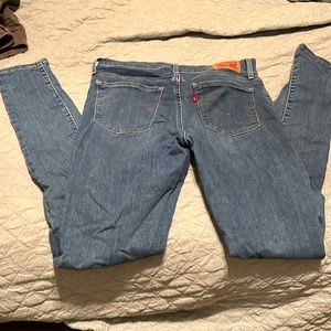 Levi’s 710 super skinny jeans